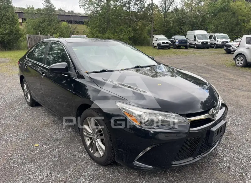 2016 Toyota CAMRY фото