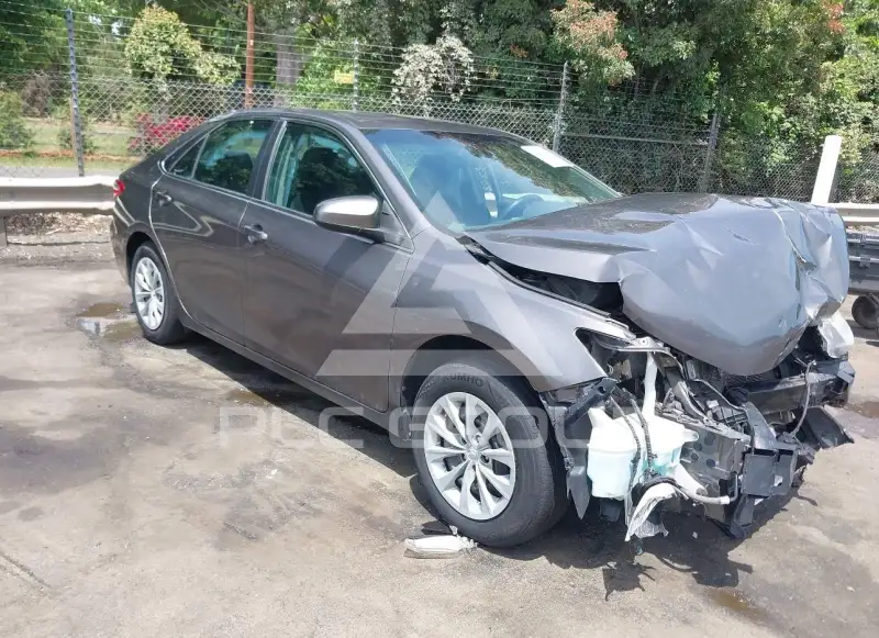 2016 Toyota CAMRY фото