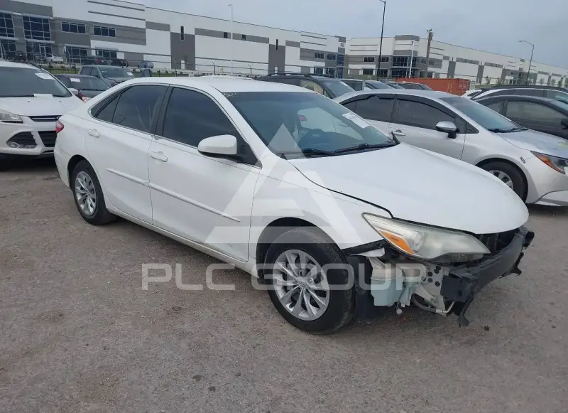 2016 Toyota CAMRY photo