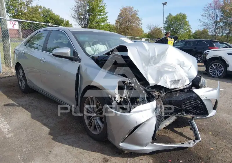 2016 Toyota CAMRY фото