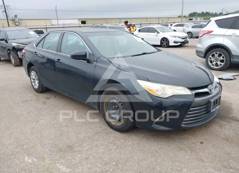 2016 Toyota CAMRY фото