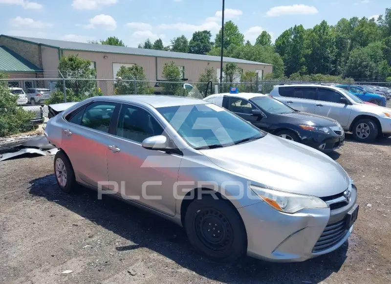 2016 Toyota CAMRY фото