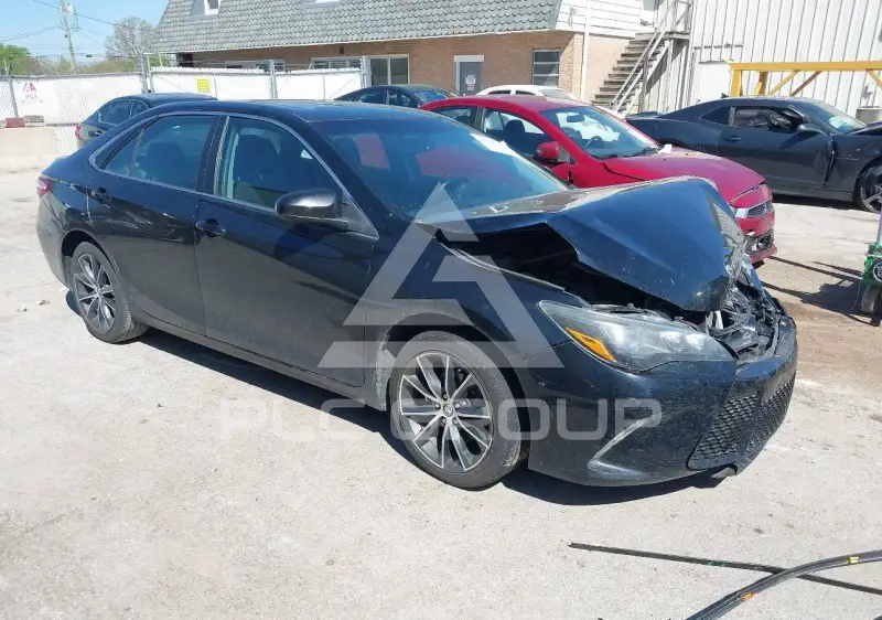 2016 Toyota CAMRY фото