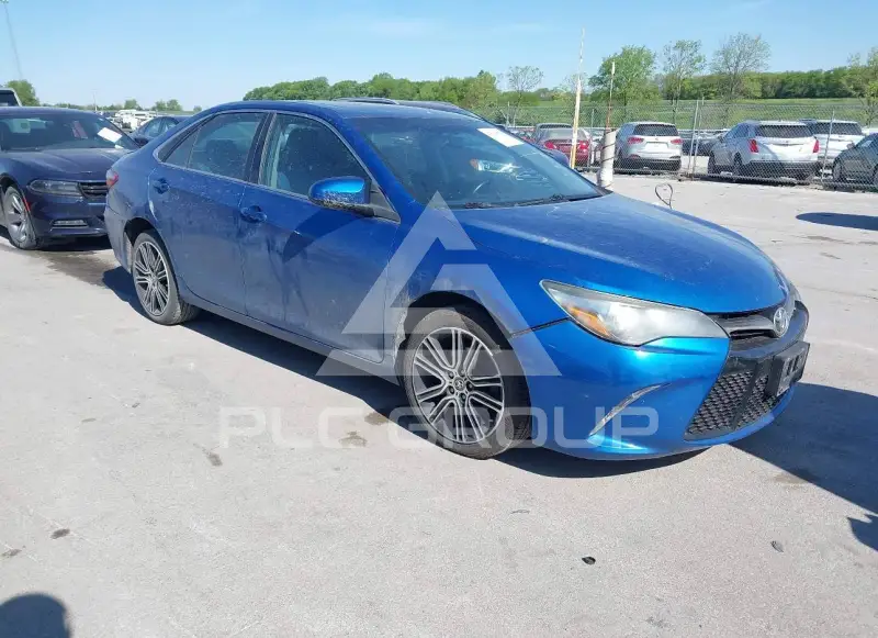2016 Toyota CAMRY photo