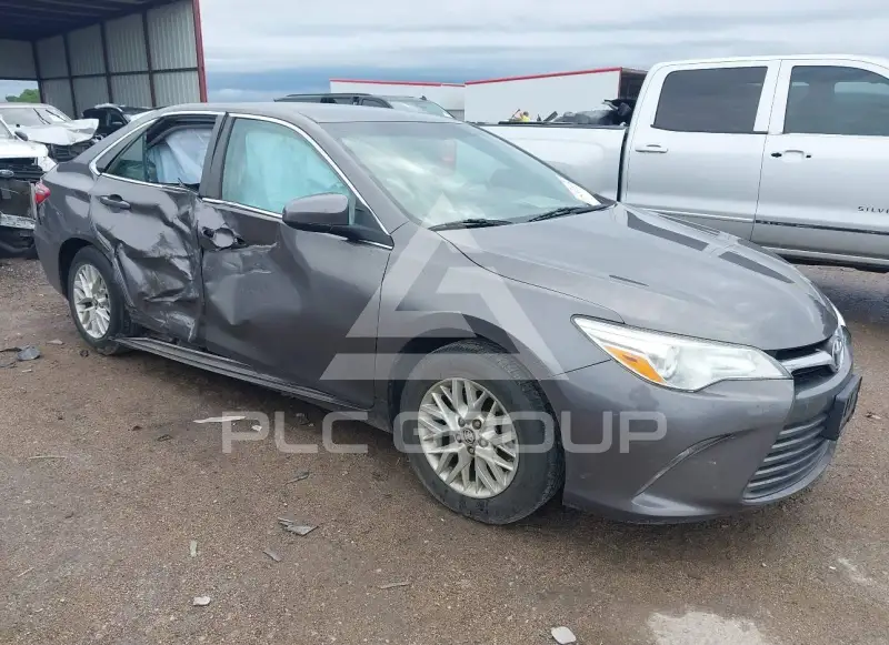 2016 Toyota CAMRY фото