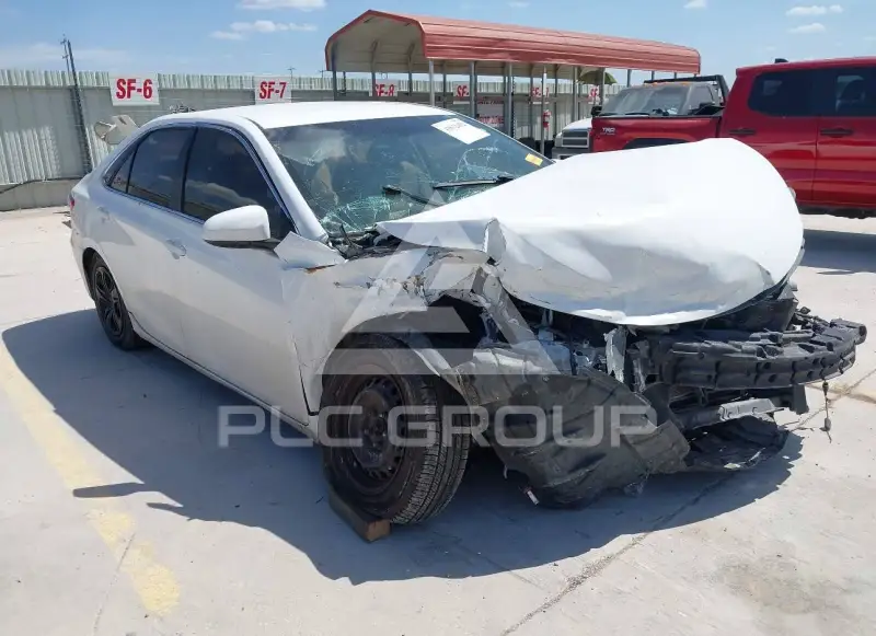 2016 Toyota CAMRY фото