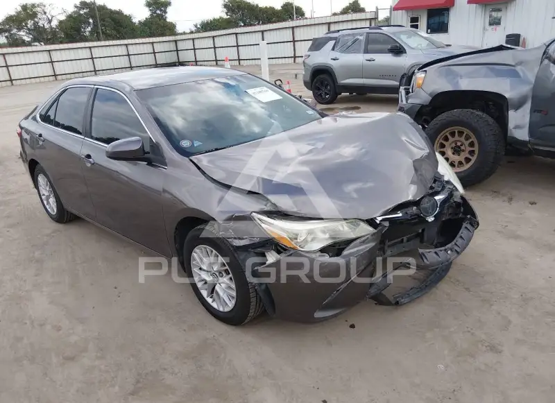 2016 Toyota CAMRY фото