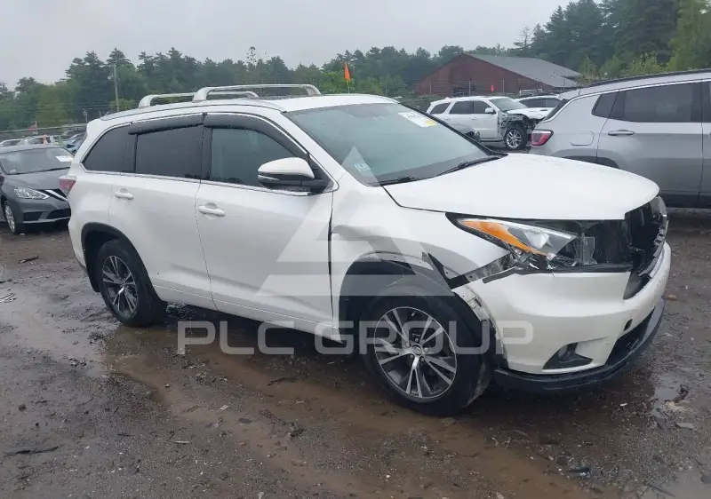 2016 Toyota Highlander фото