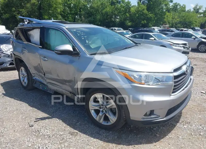 2016 Toyota Highlander photo