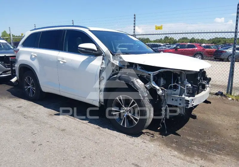 2016 Toyota Highlander фото