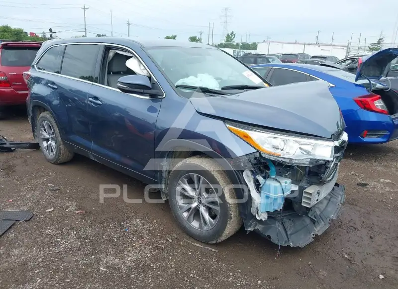 2016 Toyota Highlander фото