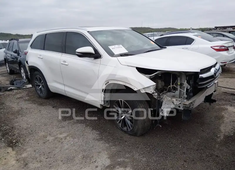 2016 Toyota Highlander фото
