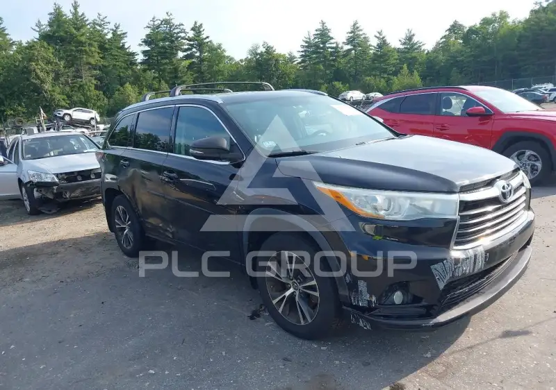 2016 Toyota Highlander фото