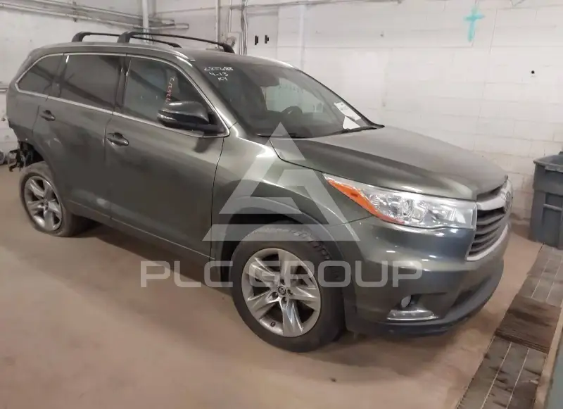 2016 Toyota Highlander фото