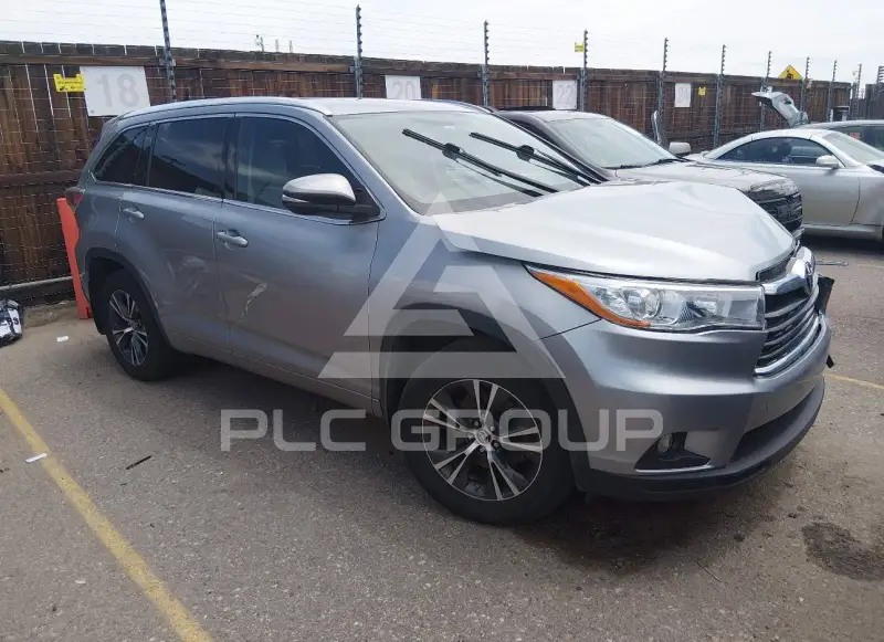 2016 Toyota Highlander фото