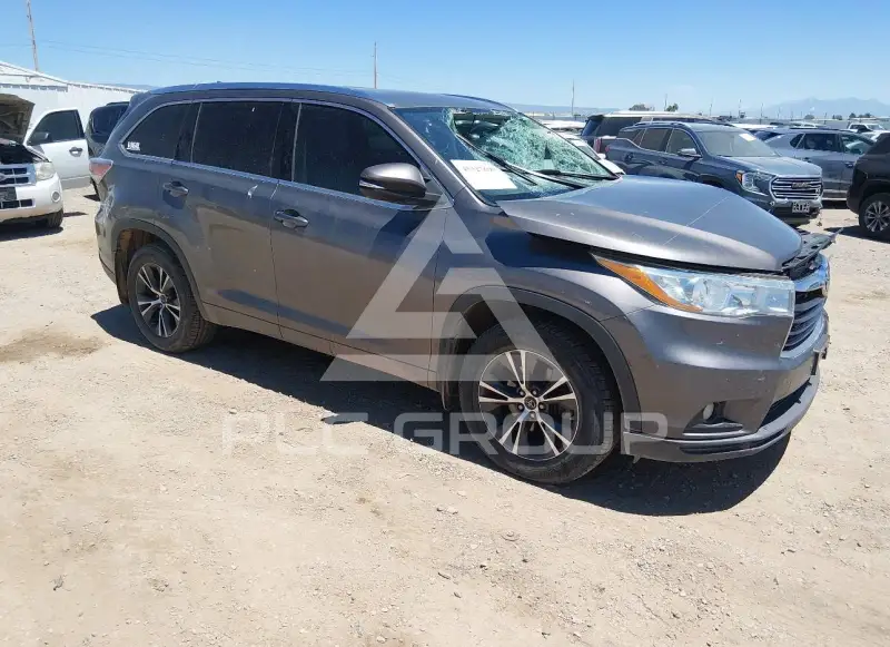 2016 Toyota Highlander фото