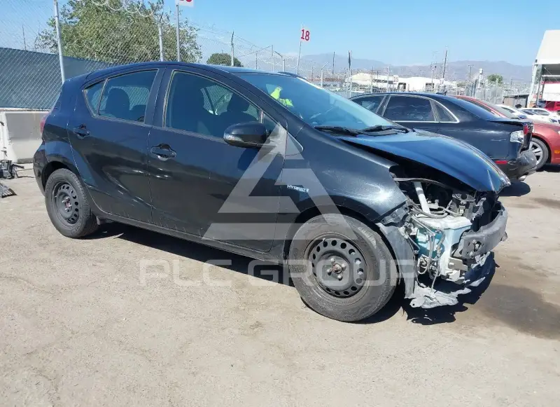 2016 Toyota PRIUS фото