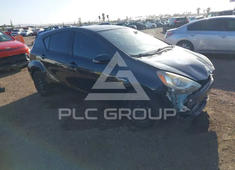 2016 Toyota PRIUS фото