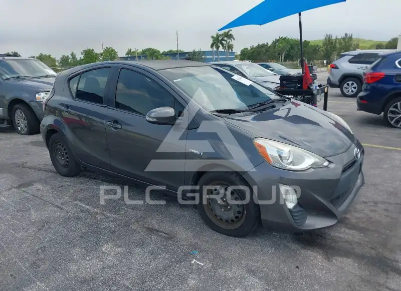 2016 Toyota PRIUS фото
