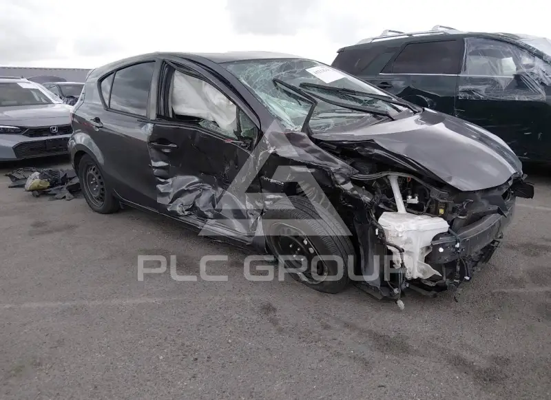 2016 Toyota PRIUS фото