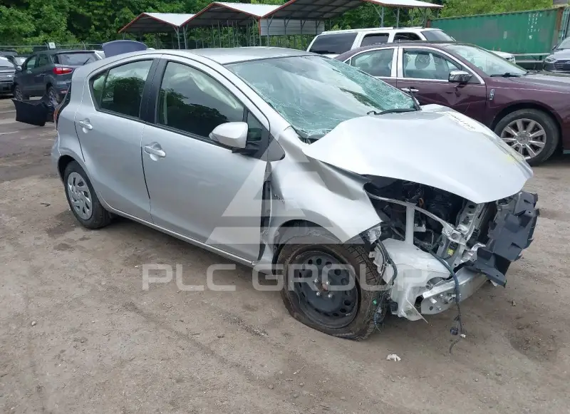 2016 Toyota PRIUS фото