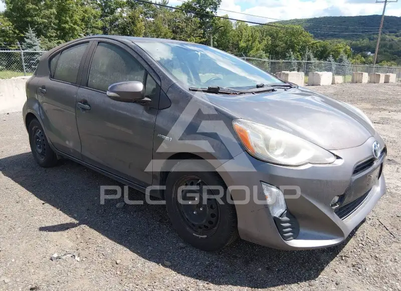 2016 Toyota PRIUS фото
