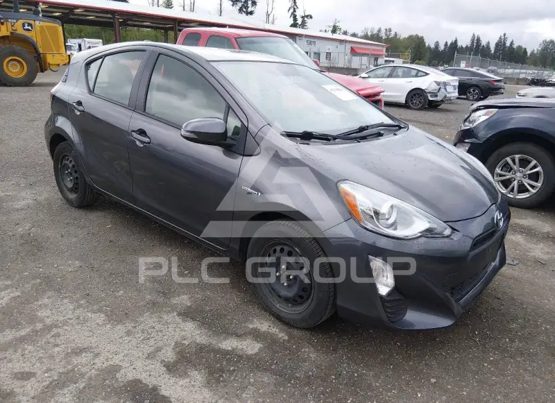 2016 Toyota PRIUS фото
