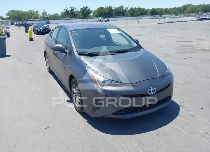 2016 Toyota PRIUS photo