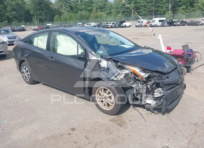 2016 Toyota PRIUS фото