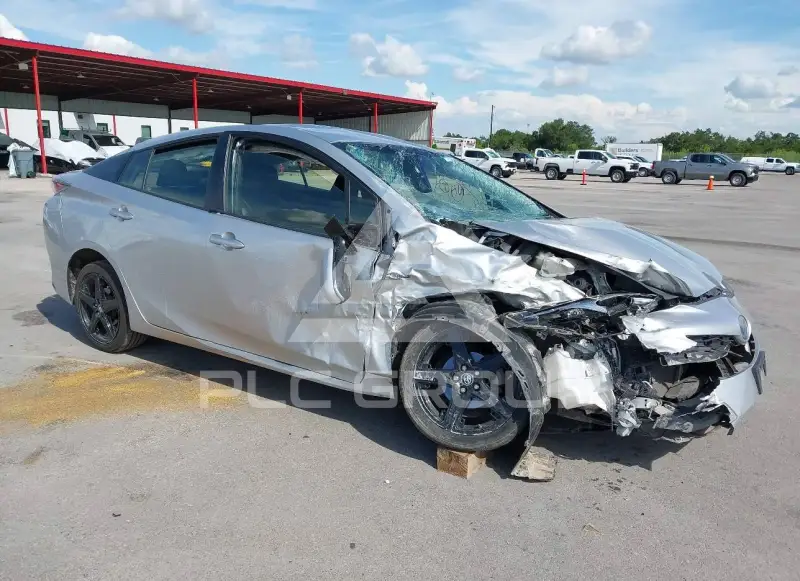 2016 Toyota PRIUS photo