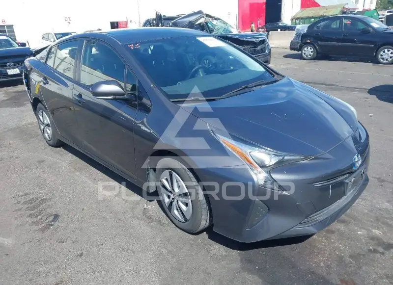 2016 Toyota PRIUS photo