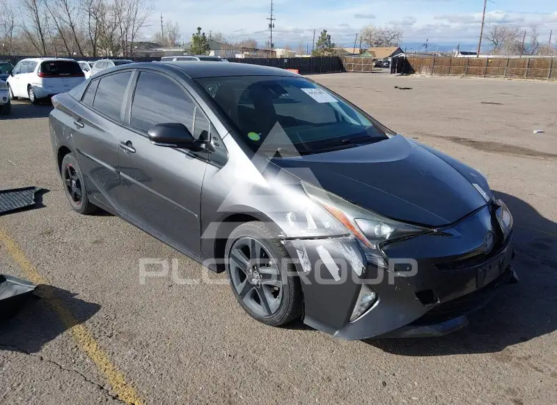 2016 Toyota PRIUS фото