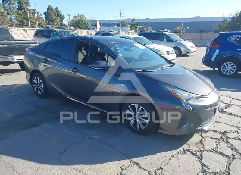 2016 Toyota PRIUS фото