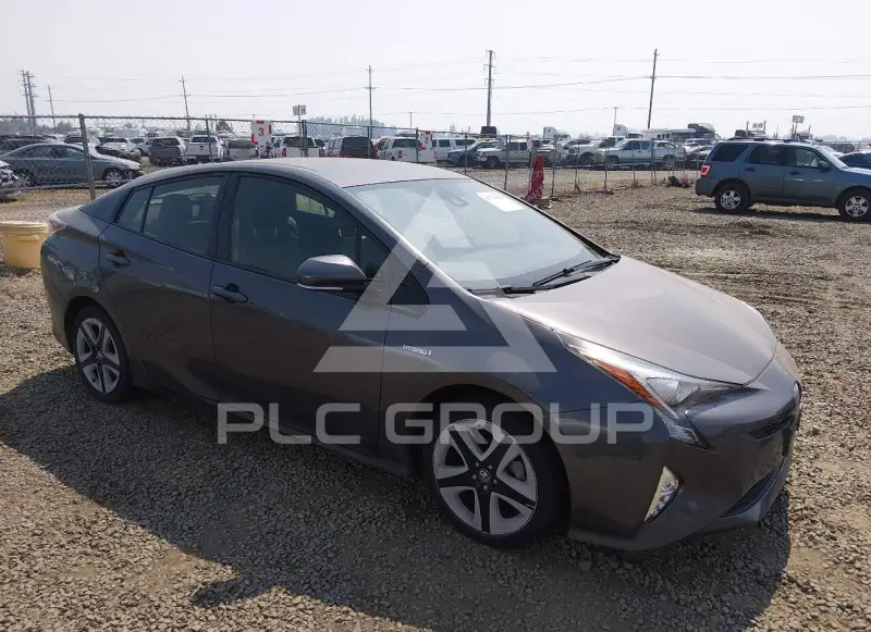 2016 Toyota PRIUS фото