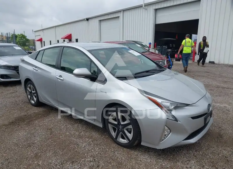 2016 Toyota PRIUS фото