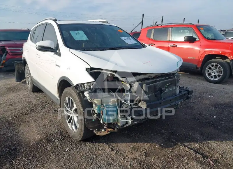 2016 Toyota RAV4 фото