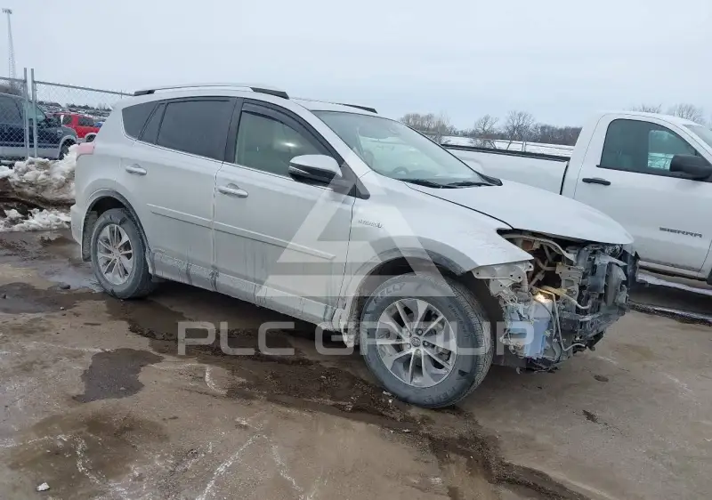2016 Toyota RAV4 фото