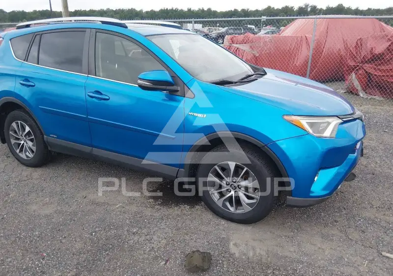 2016 Toyota RAV4 фото