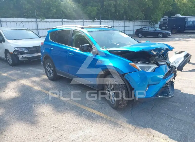 2016 Toyota RAV4 фото