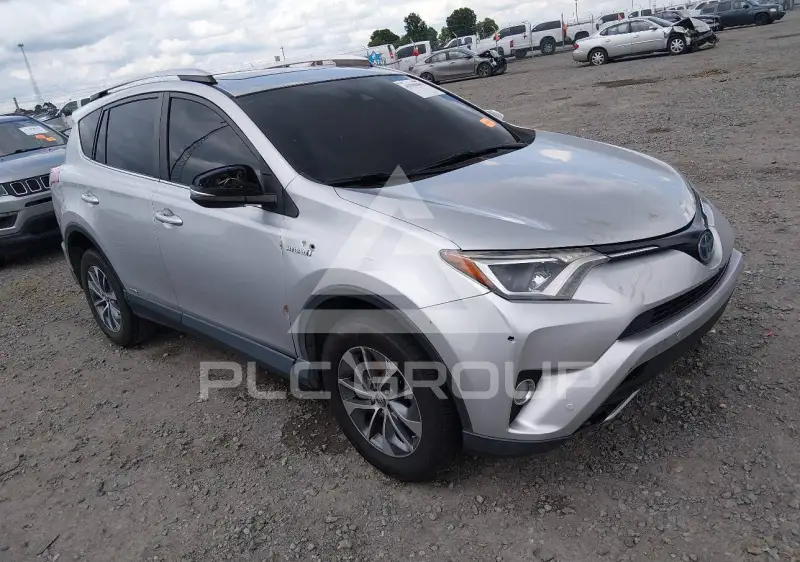 2016 Toyota RAV4 фото