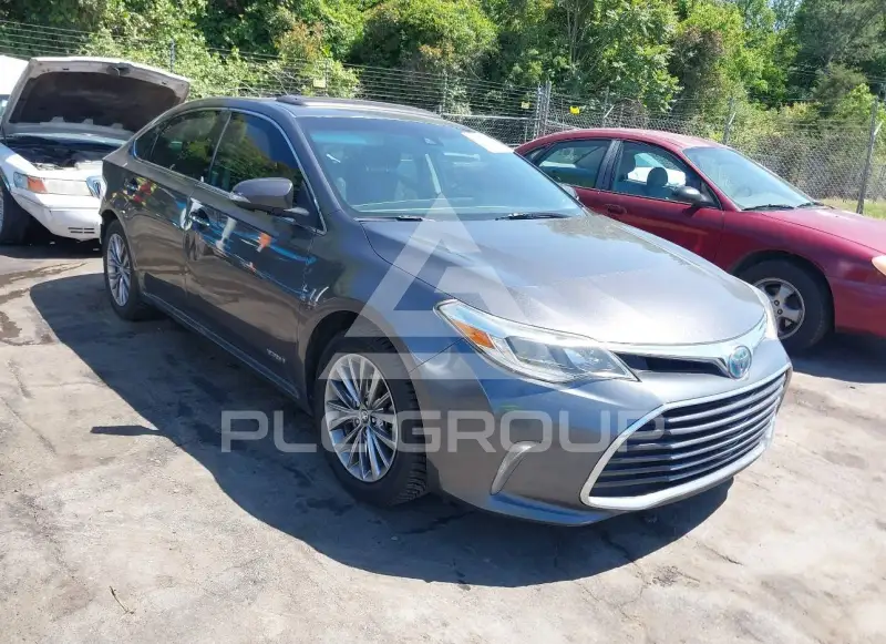 2016 Toyota AVALON photo