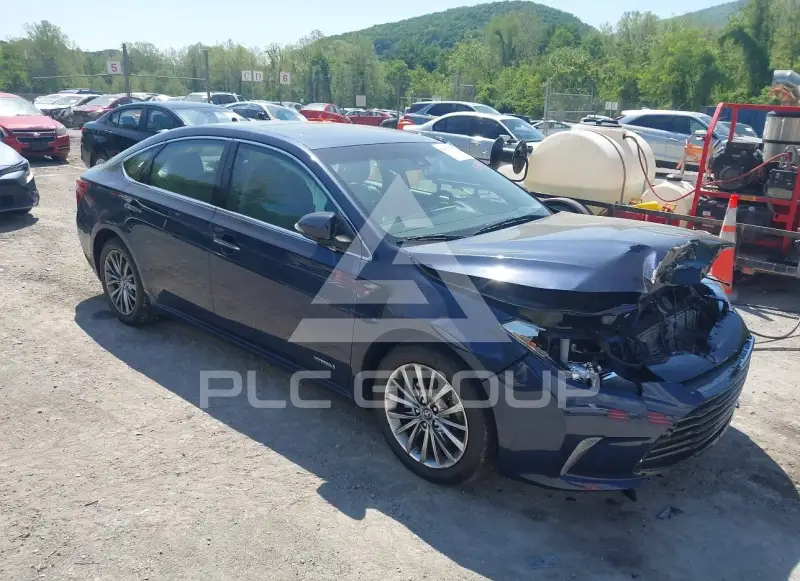 2016 Toyota AVALON photo