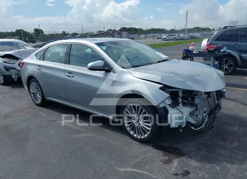2016 Toyota AVALON photo