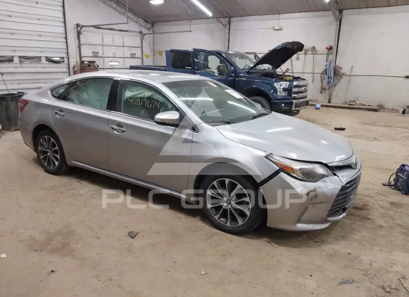 2016 Toyota AVALON фото
