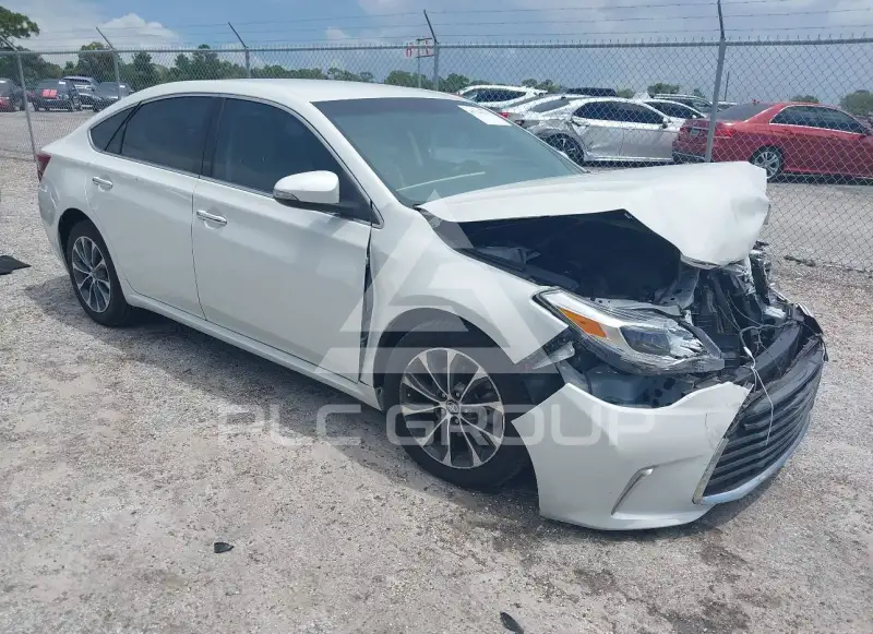 2016 Toyota AVALON фото