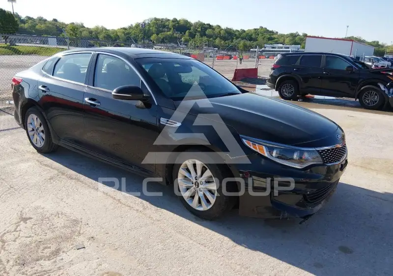 2016 KIA Optima фото