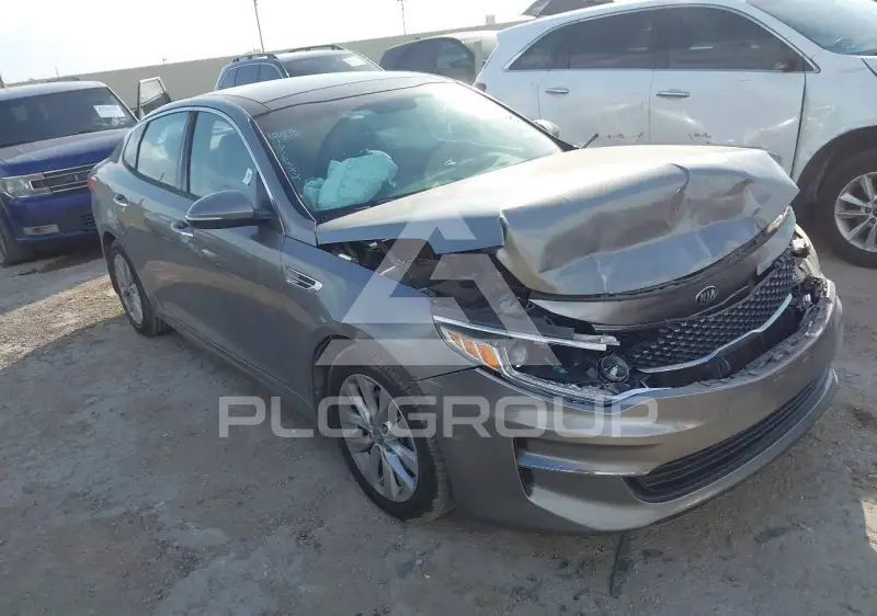 2016 KIA Optima photo