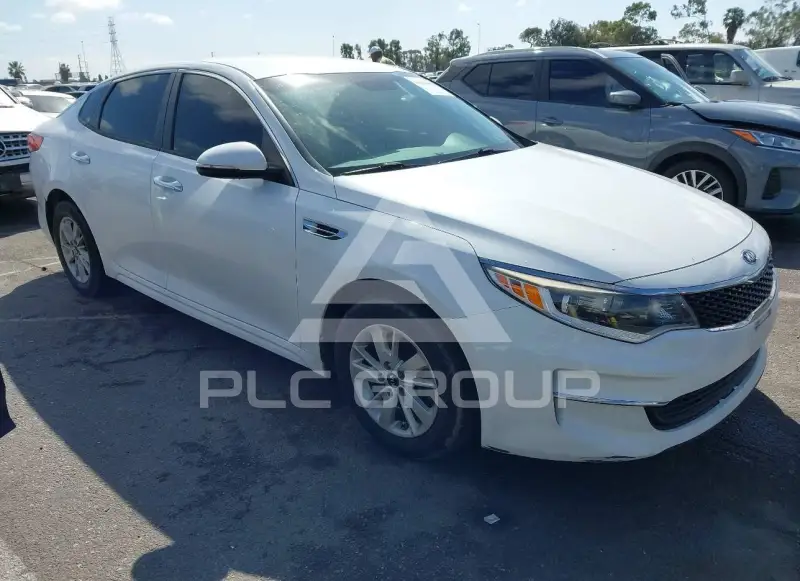 2016 KIA Optima photo