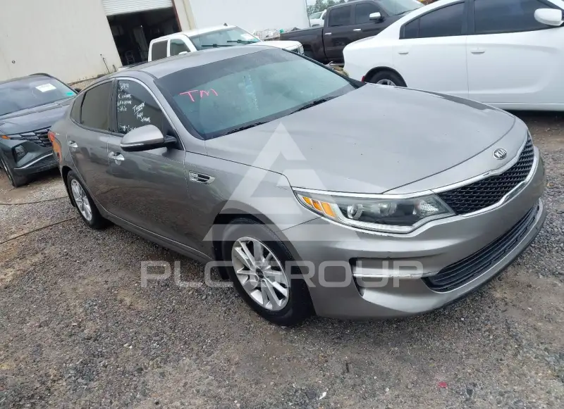 2016 KIA Optima photo