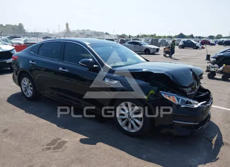 2016 KIA Optima фото